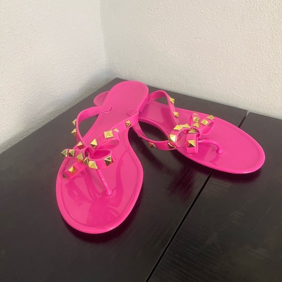 Stylish Pink Sandals with Gold Accents