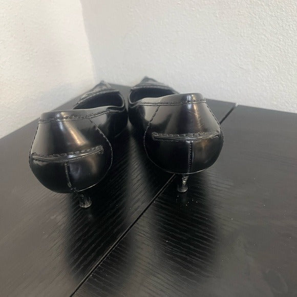 Prada Women's Black Leather Kitten Heels 👠